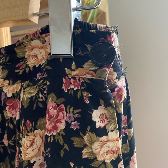 Vintage floral midi skirt - Picture 3 of 3